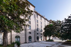 cortile palazzo galliera